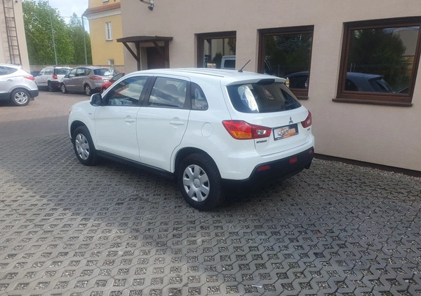 Mitsubishi ASX cena 26000 przebieg: 252122, rok produkcji 2011 z Zator małe 301